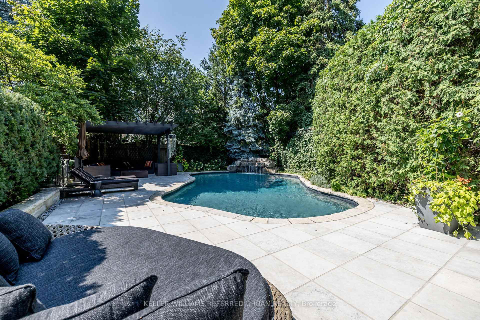Property photo 38