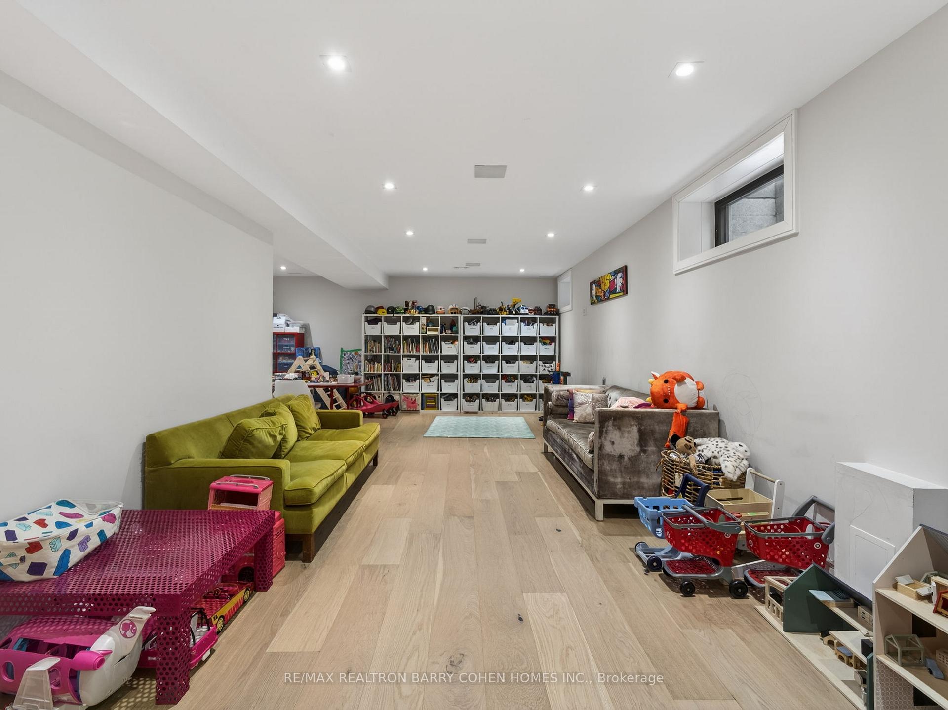 Property photo 24