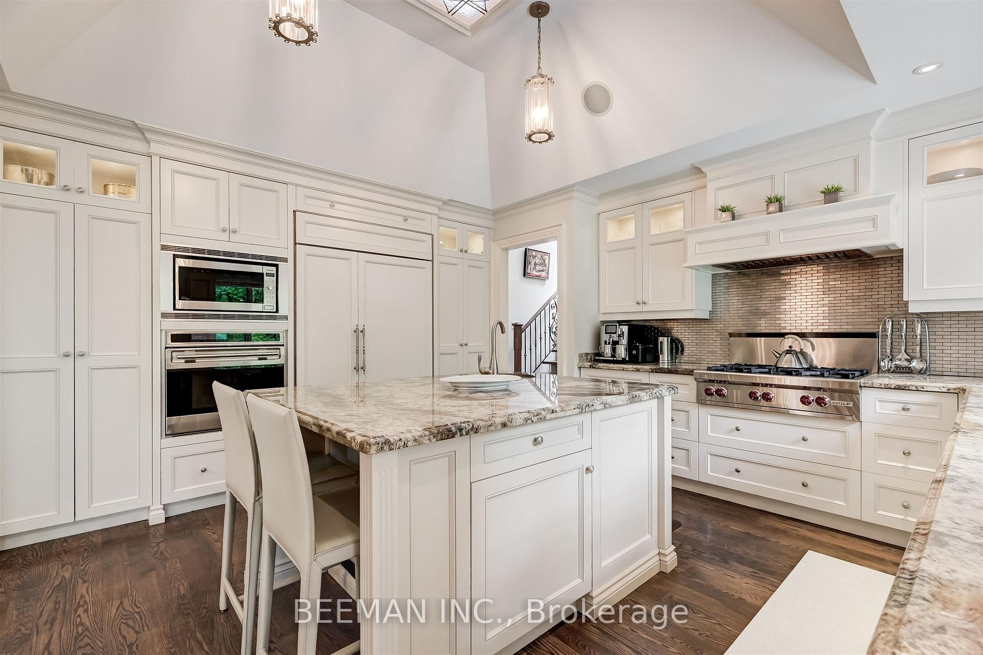 26 Farrington Drive, Toronto - Image 3