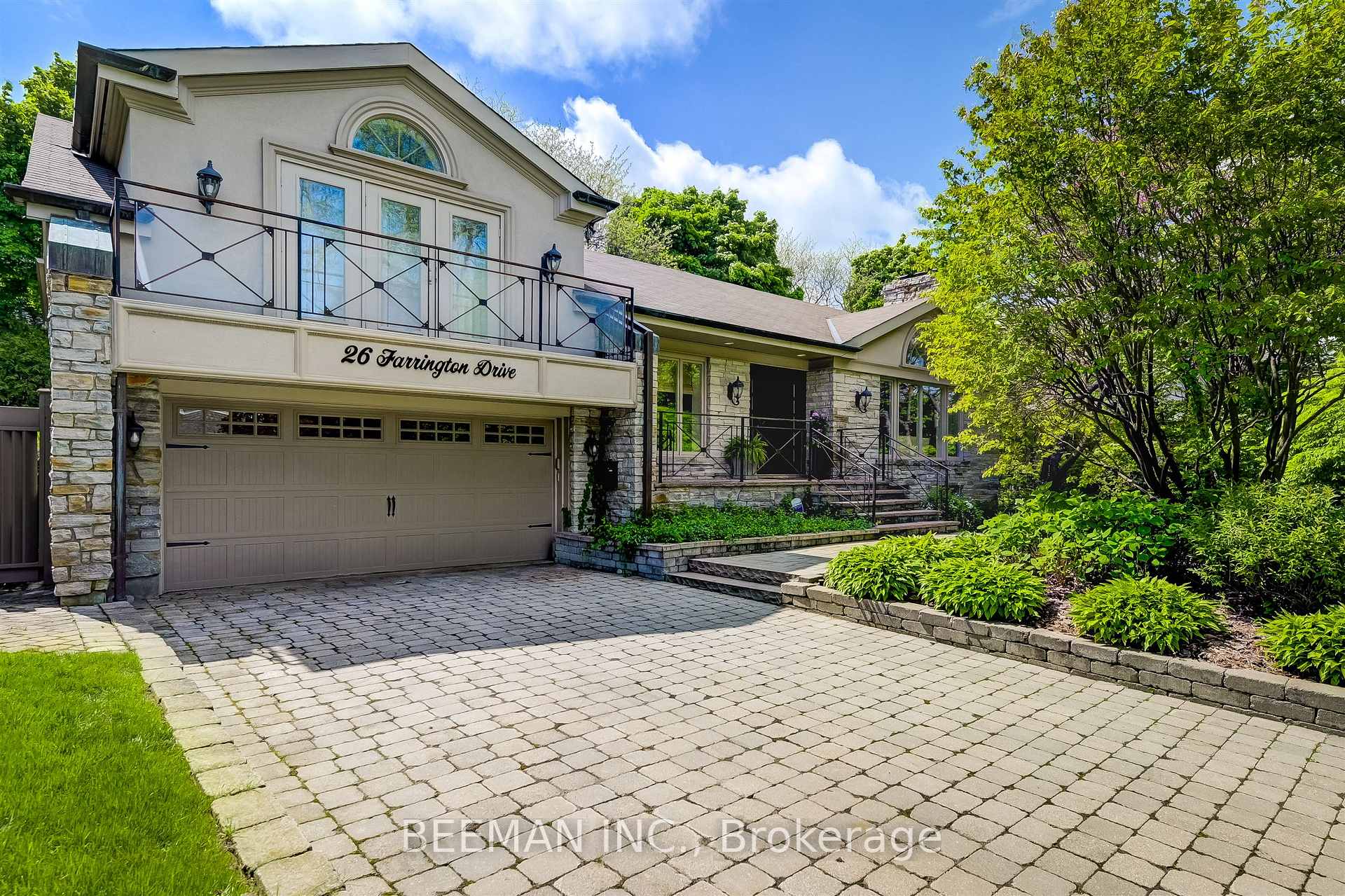 26 Farrington Drive, Toronto - Image 2