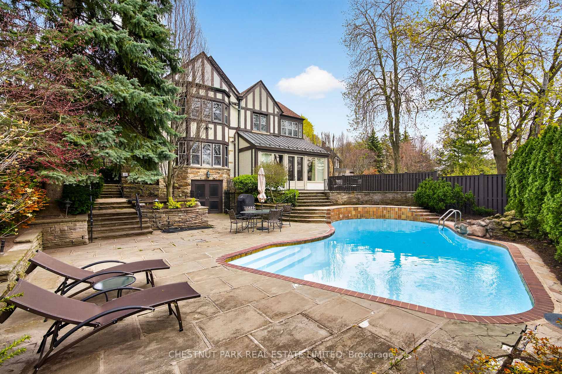 Property photo 37