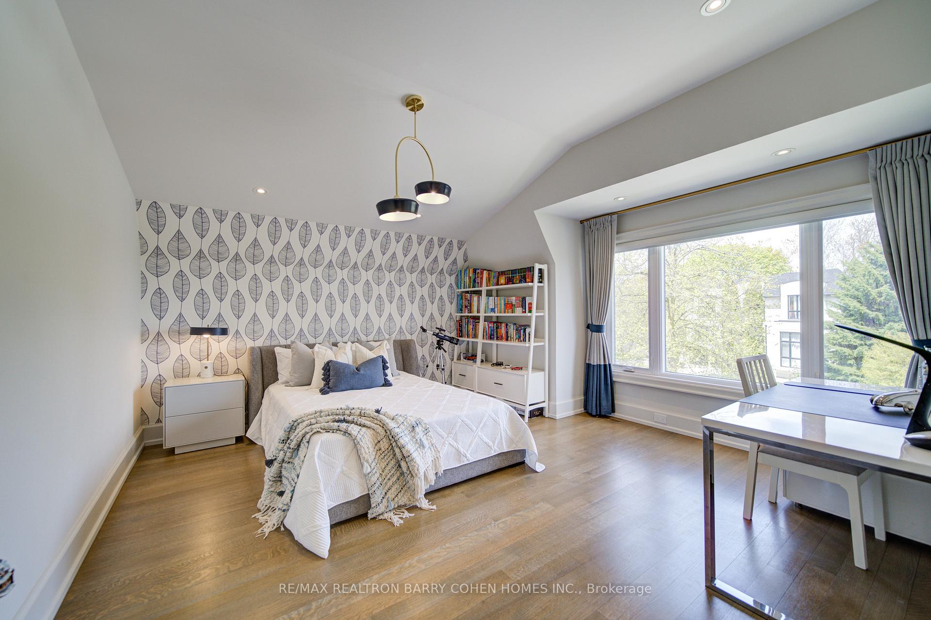 Property photo 33