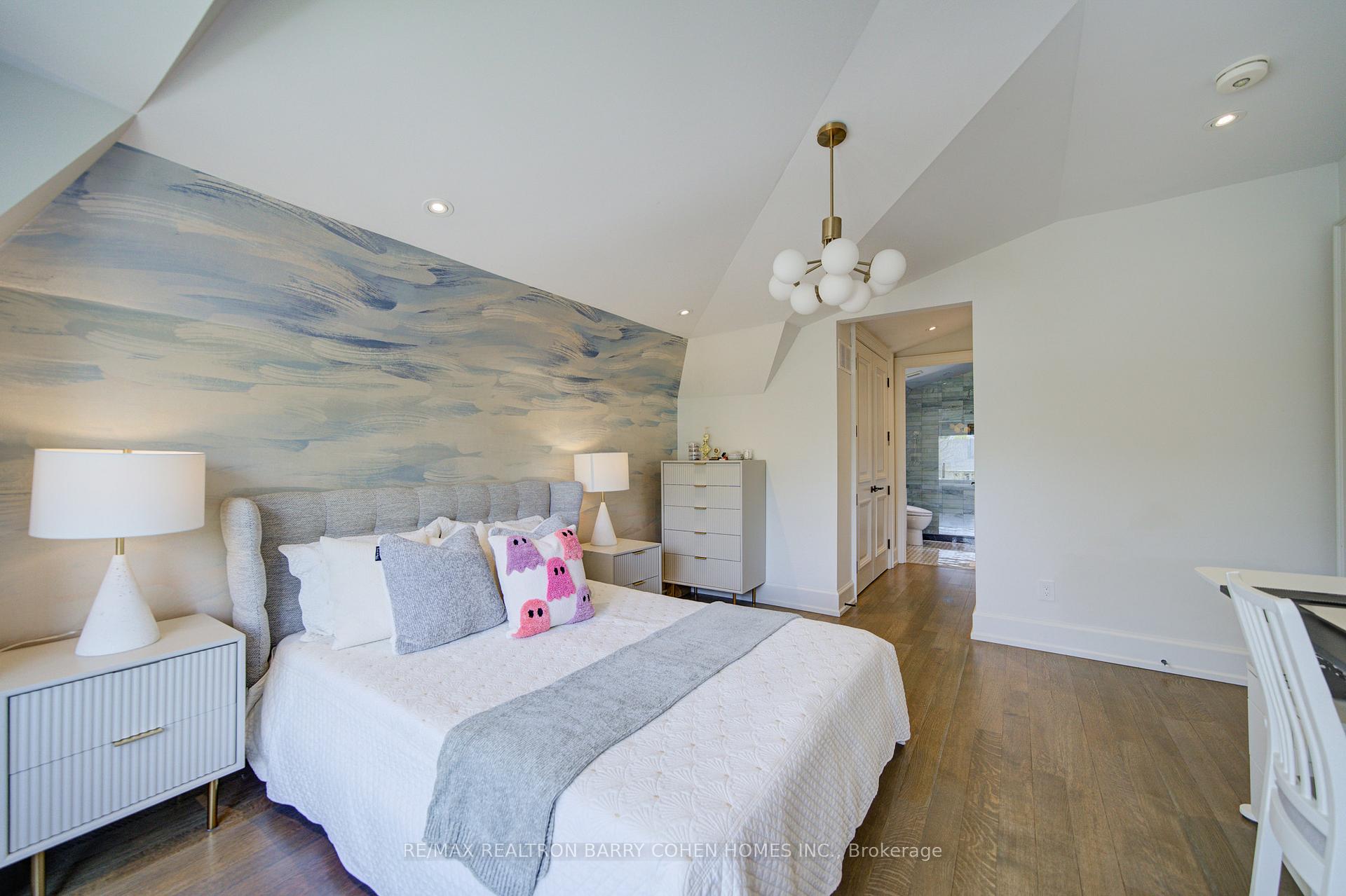 Property photo 37