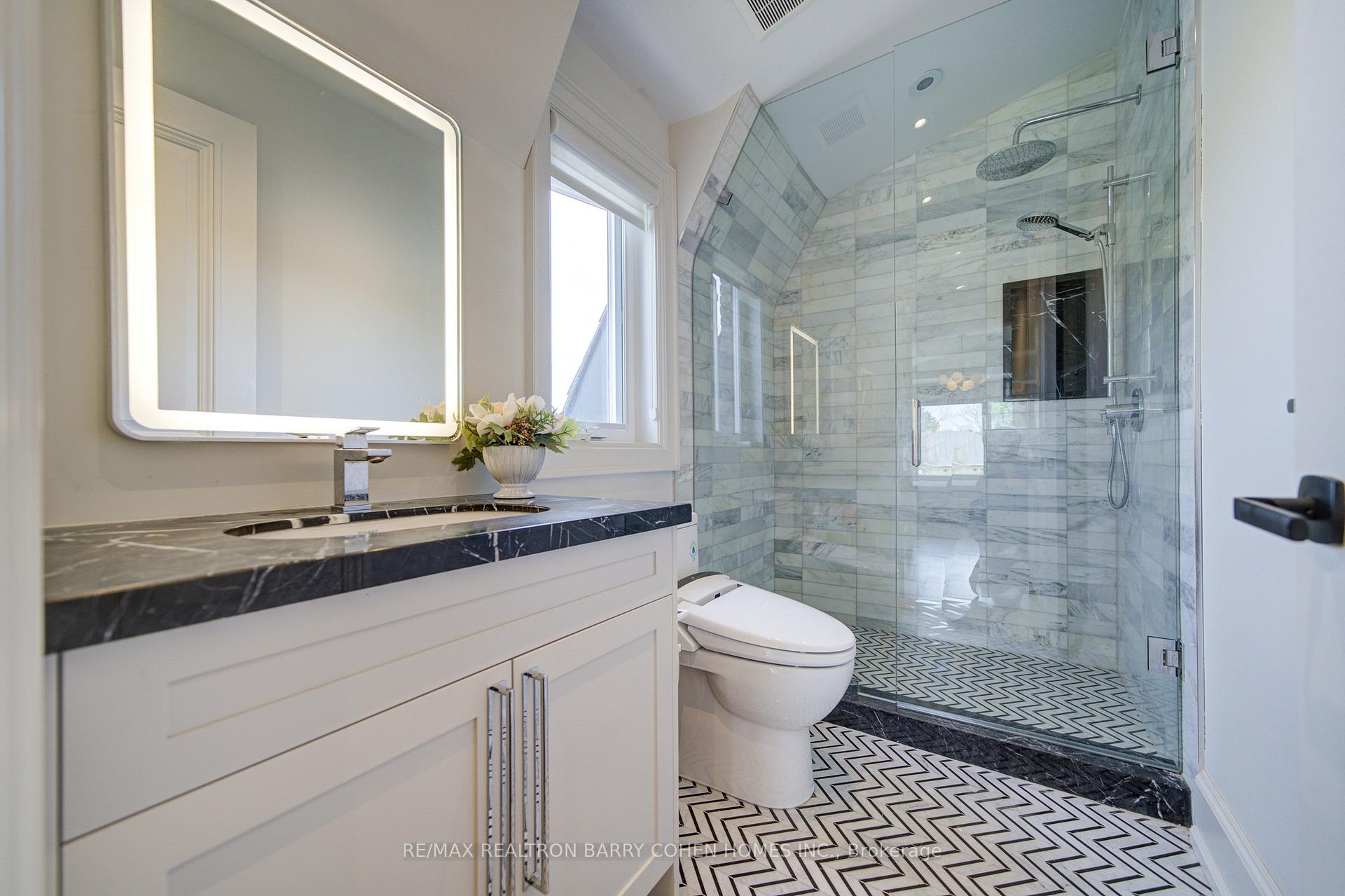 Property photo 38