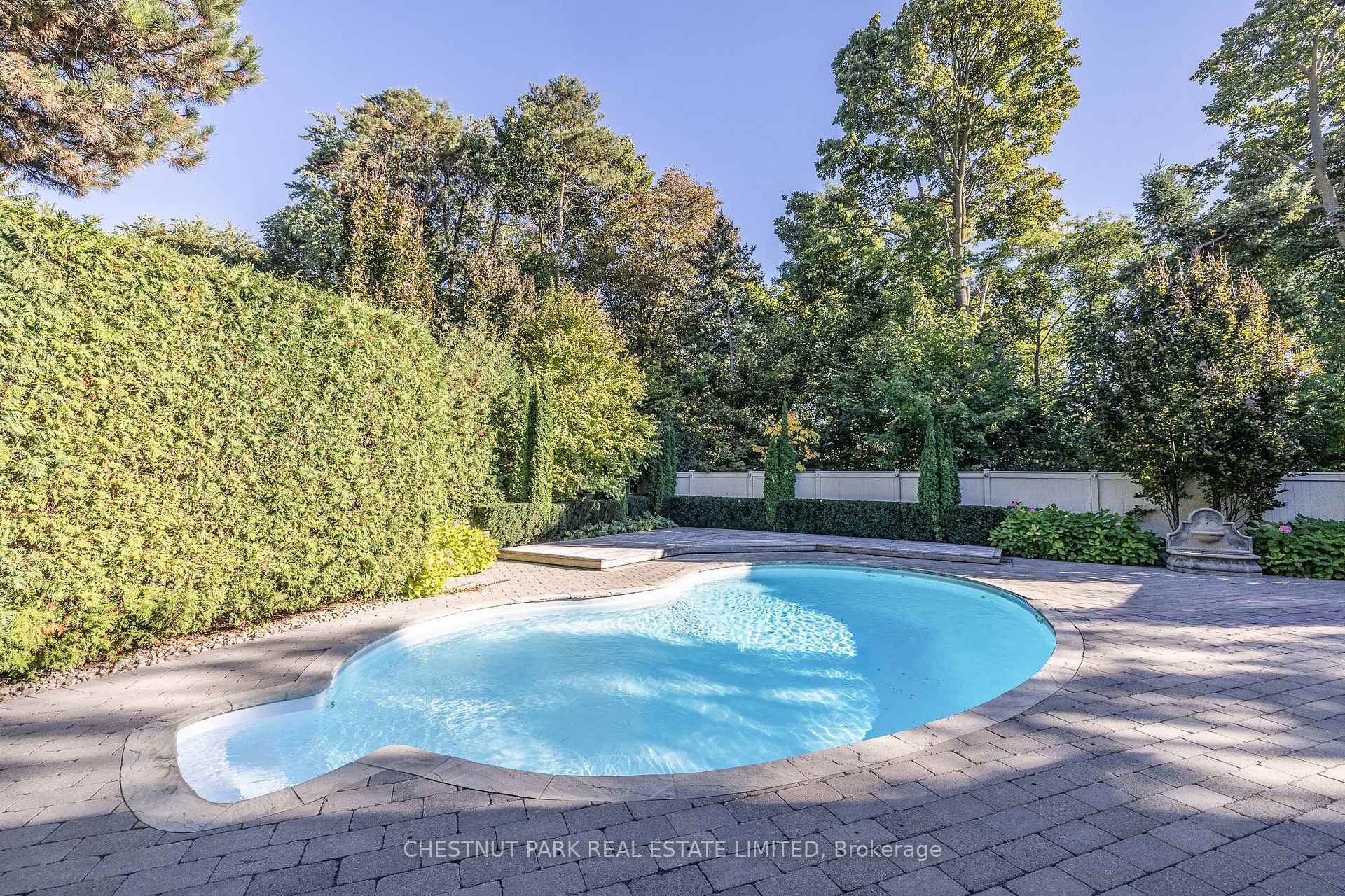 Property photo 32