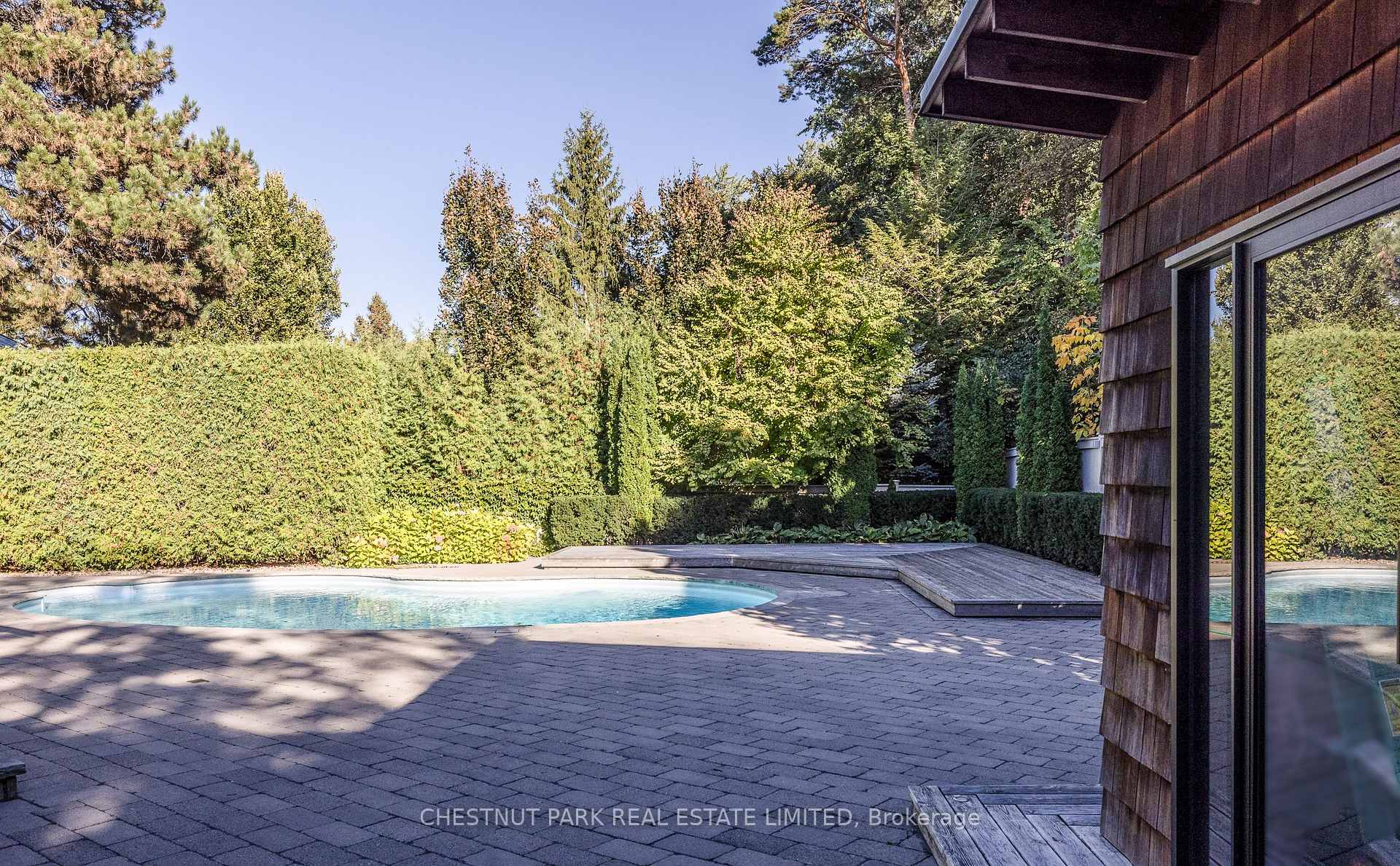 Property photo 33