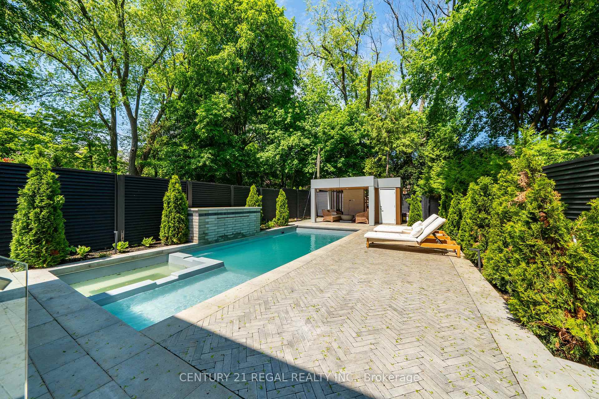 Property photo 37