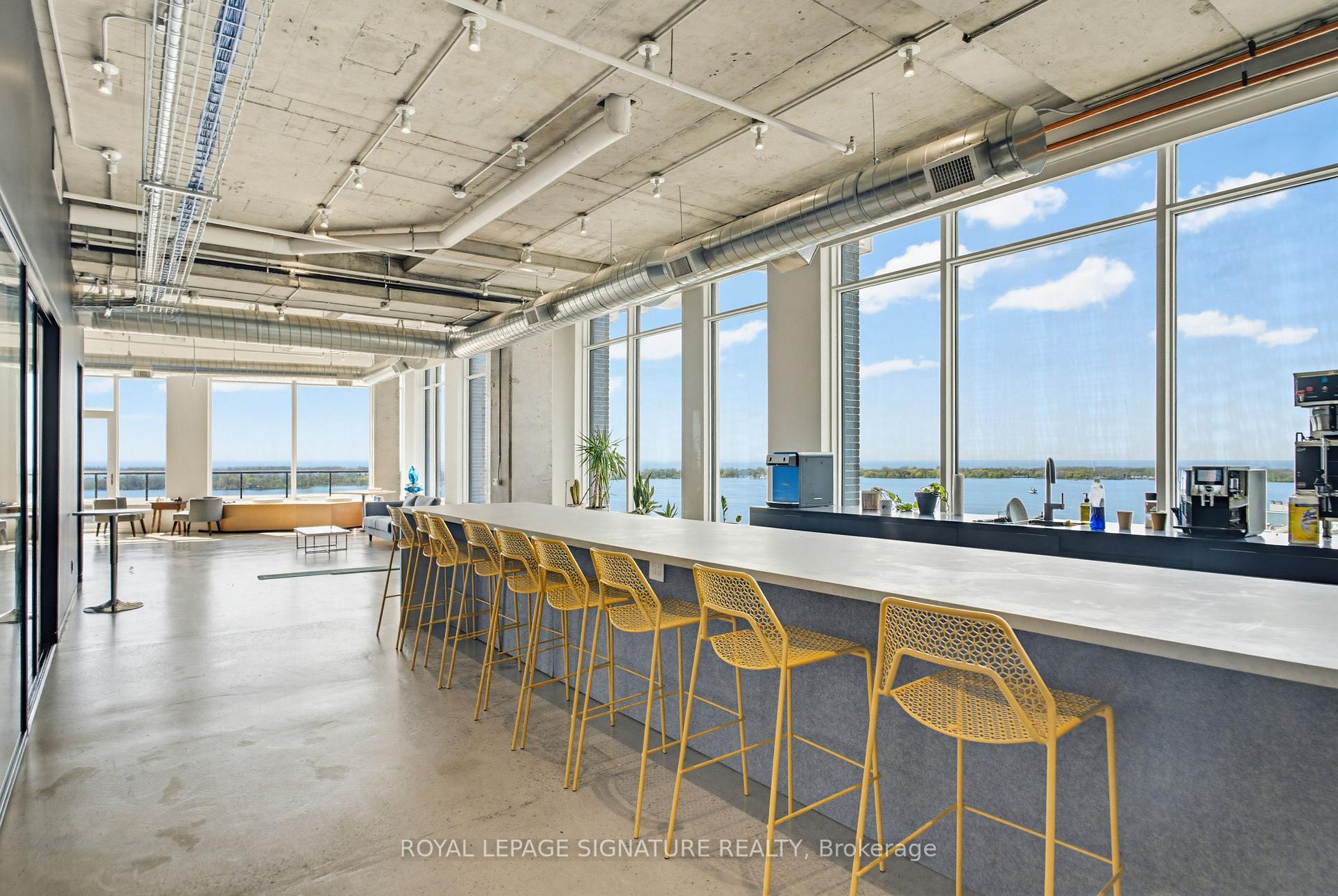 1314-1324 – 130 Queens Quay E