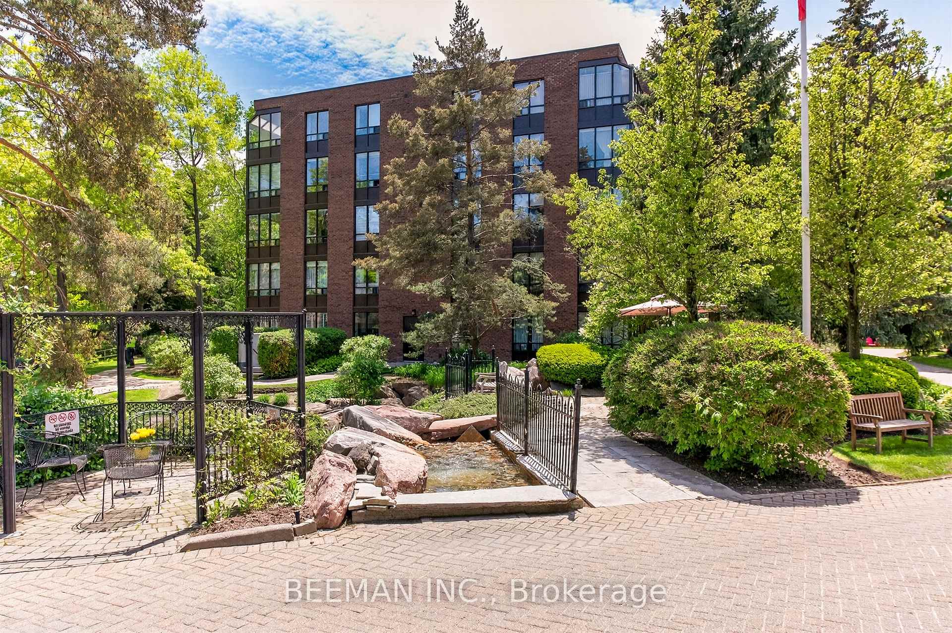 245 The Donway N/A W, Toronto - Image 3
