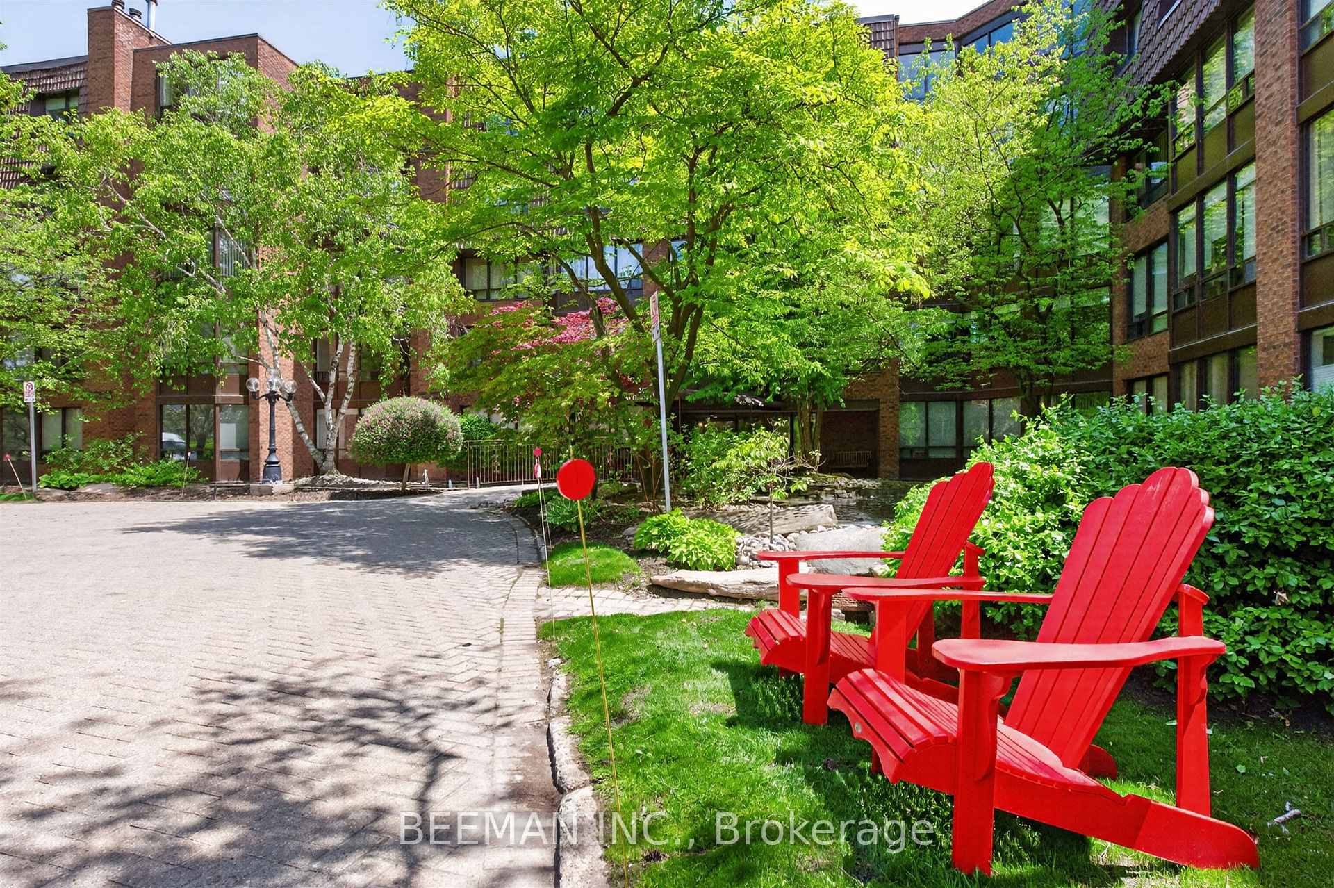 245 The Donway N/A W, Toronto - Image 5