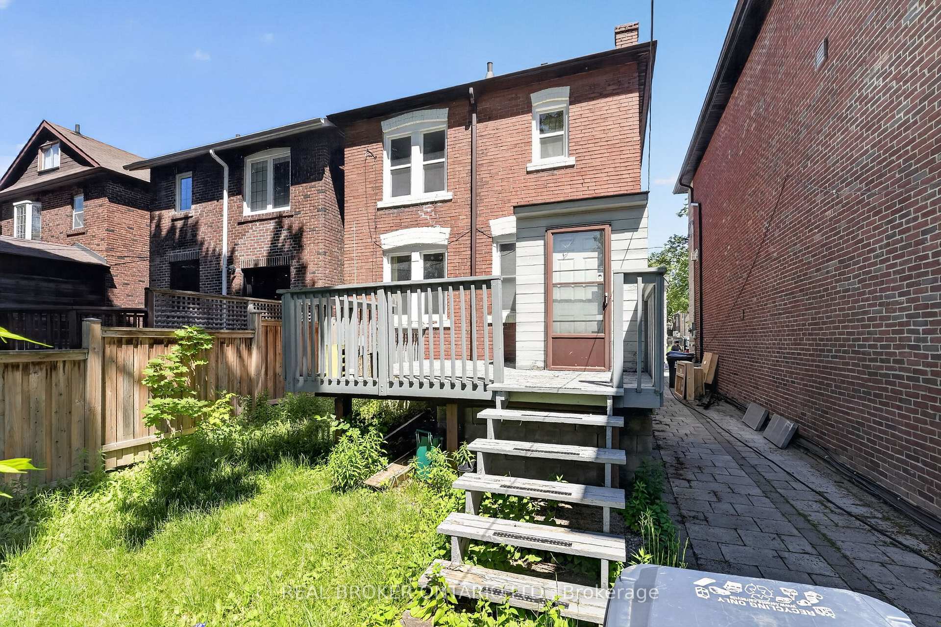 Property photo 37