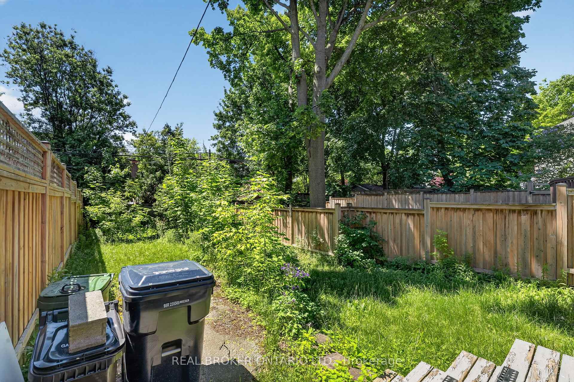 Property photo 38