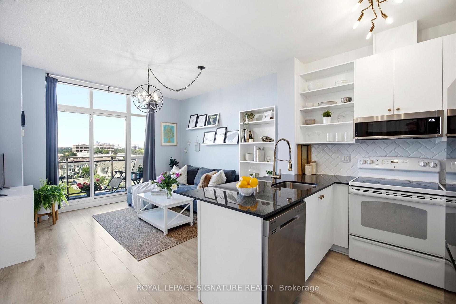 923 – 120 Dallimore Circle
