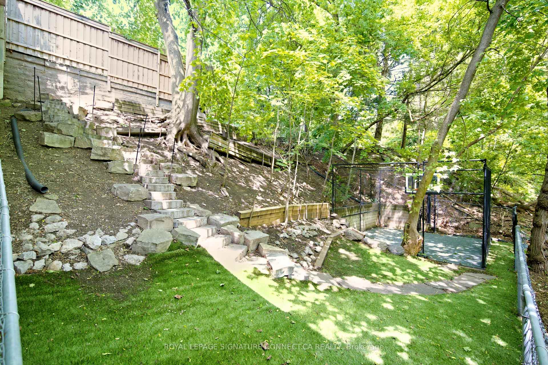 Property photo 43