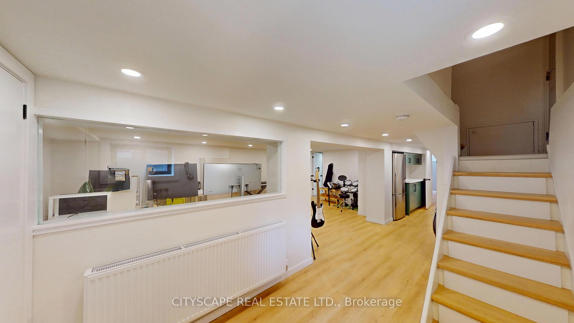 Property photo 33