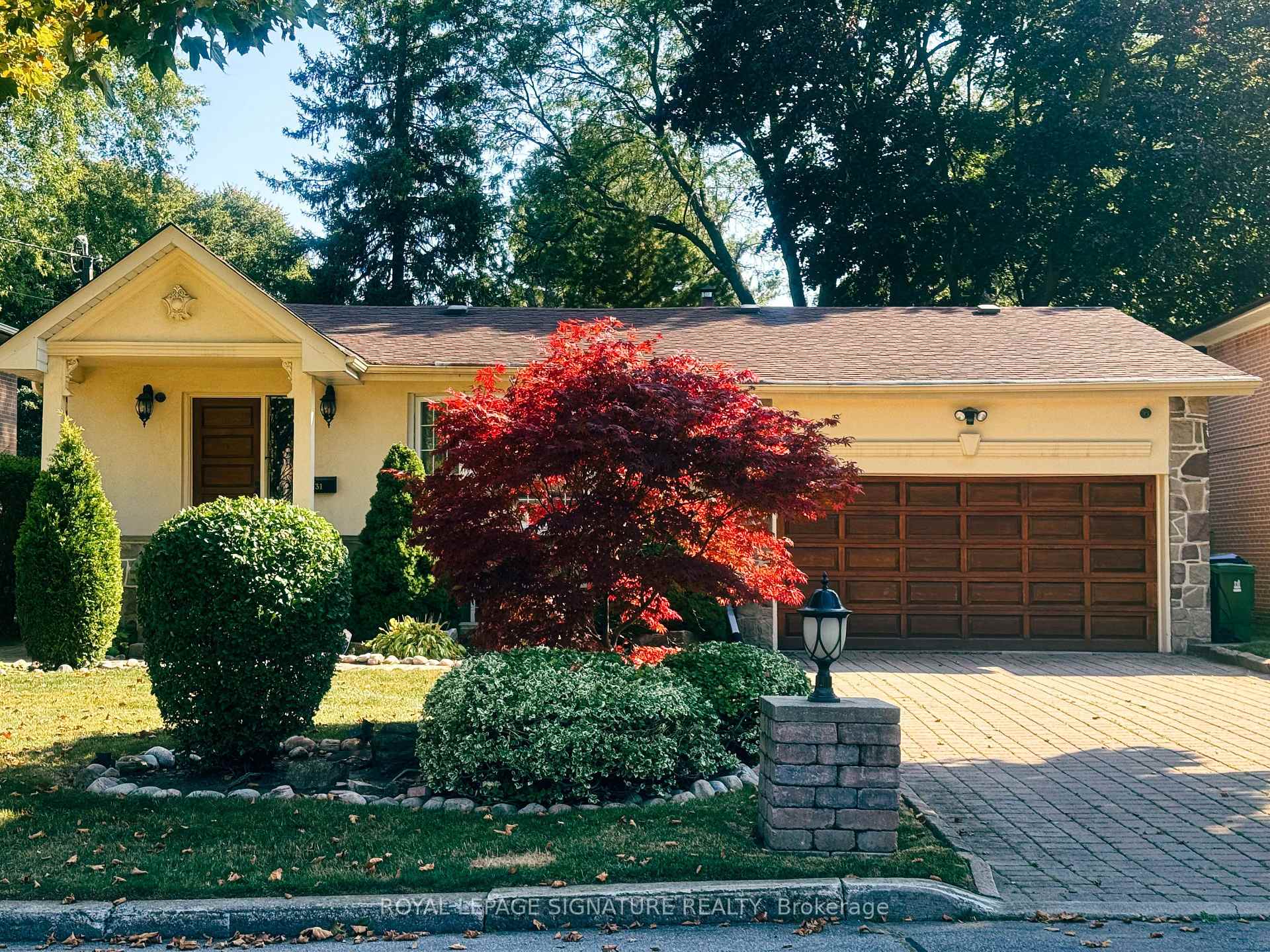 Bsmt – 31 Whitelock Crescent