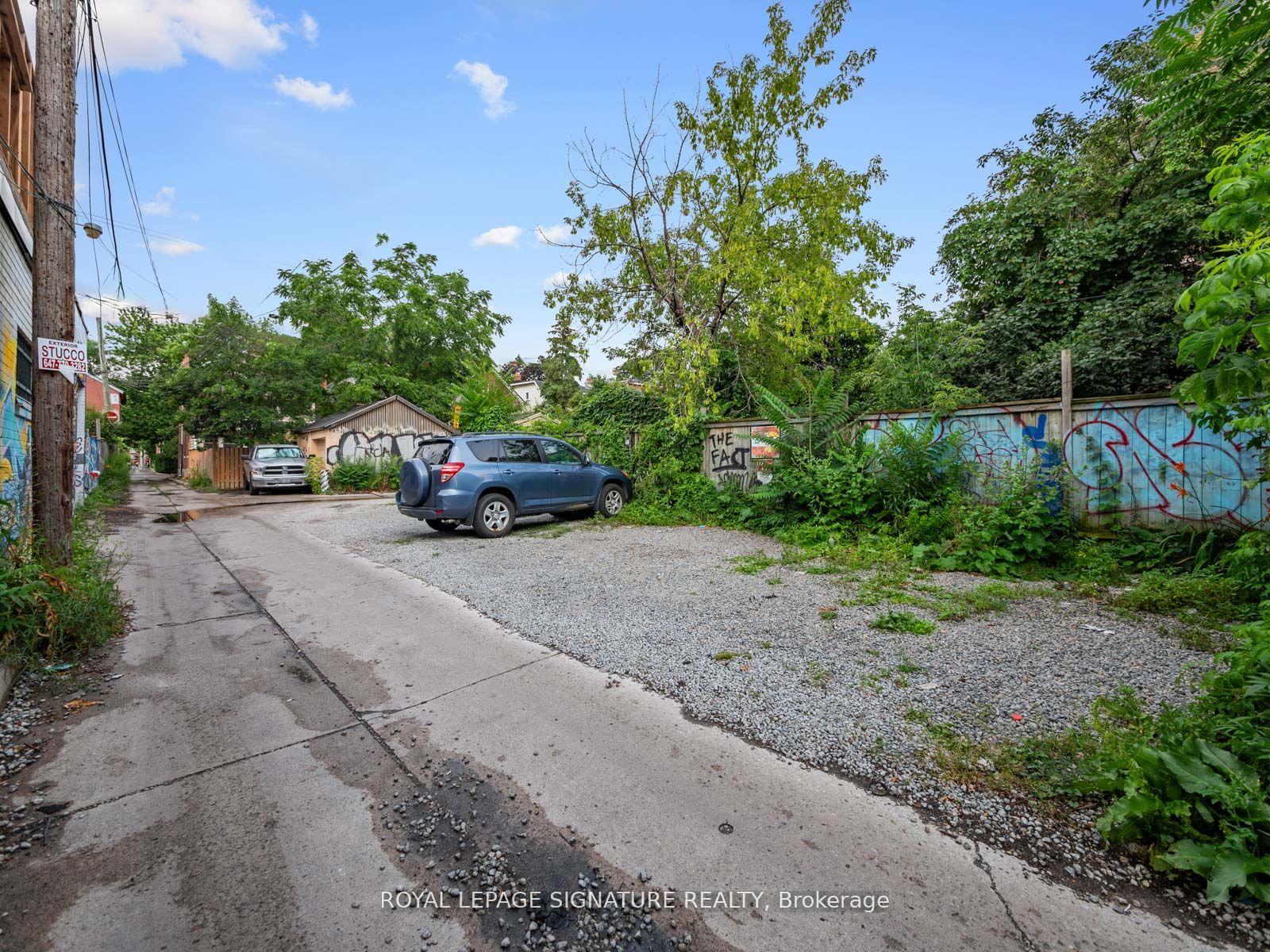 Property photo 32