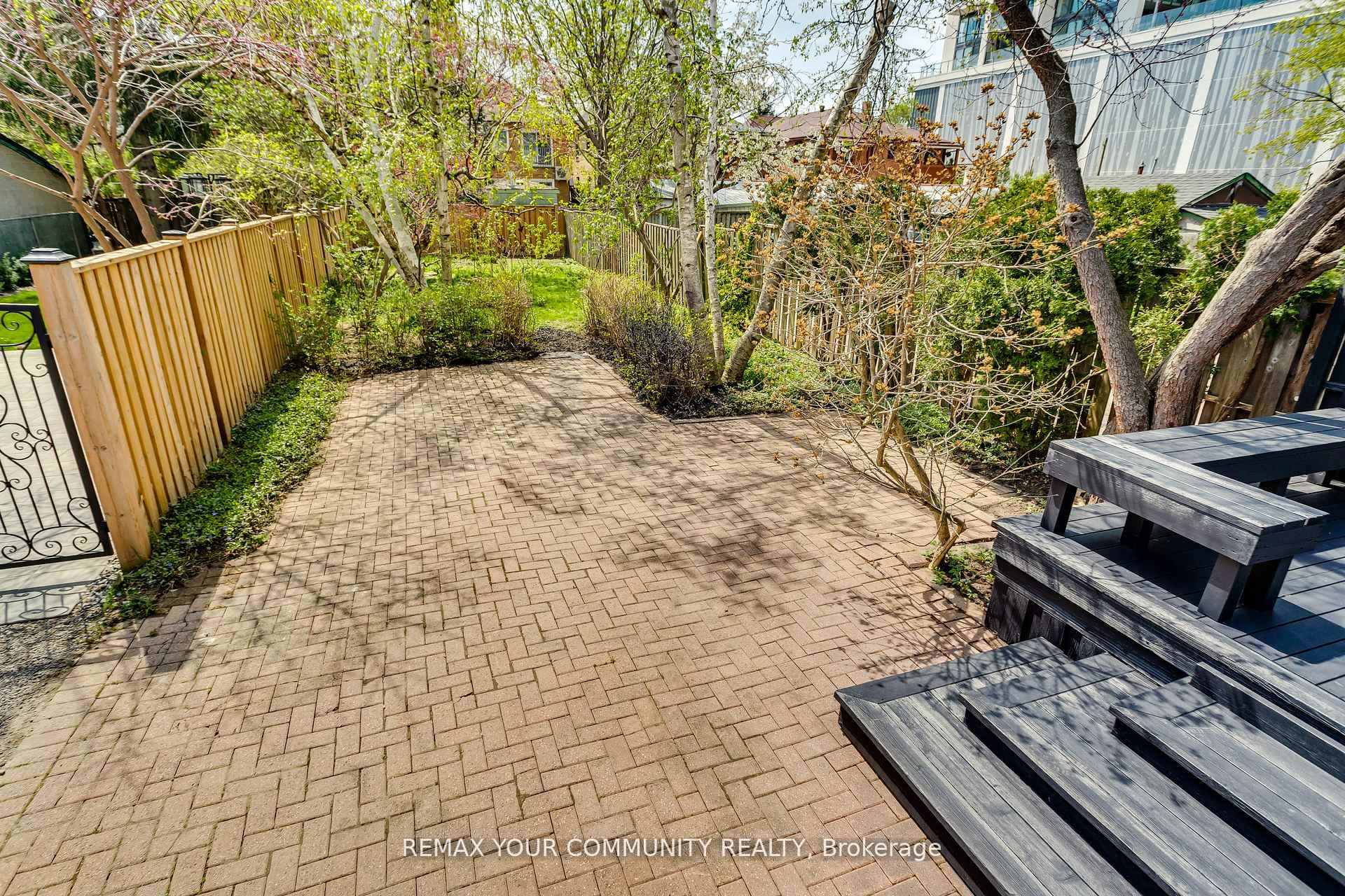 Property photo 35