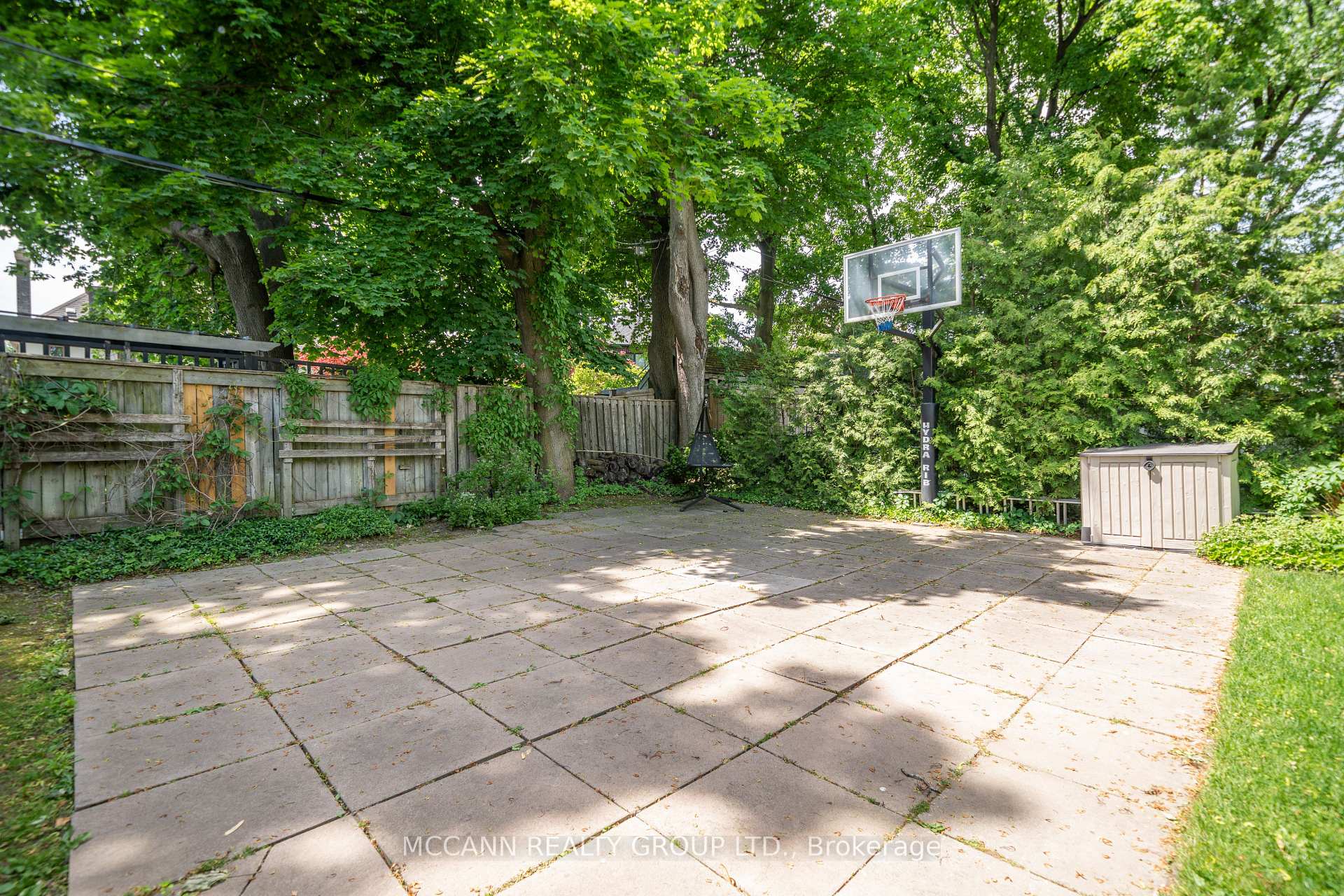 Property photo 32