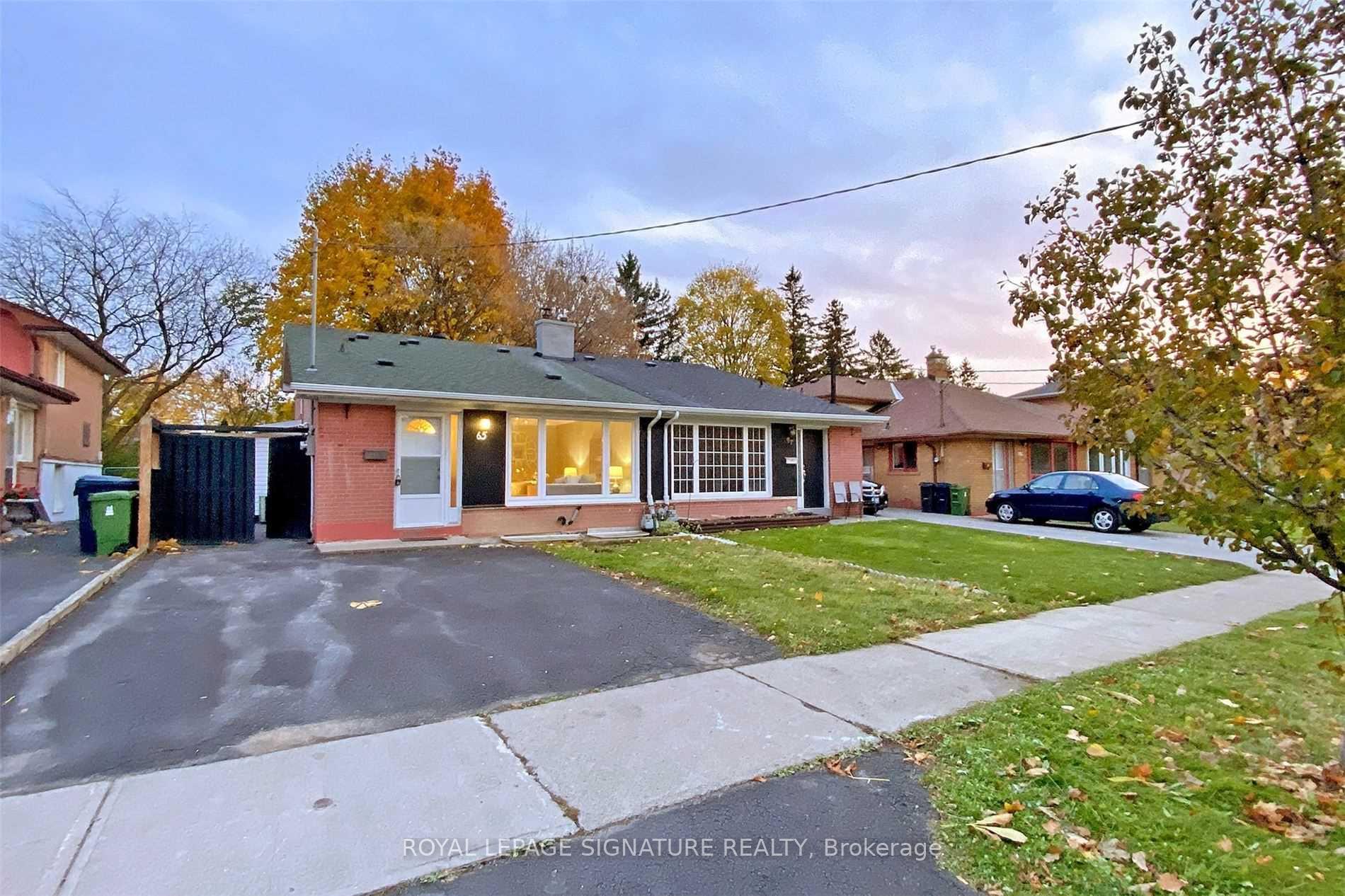 Upper – 65 Holcolm Road