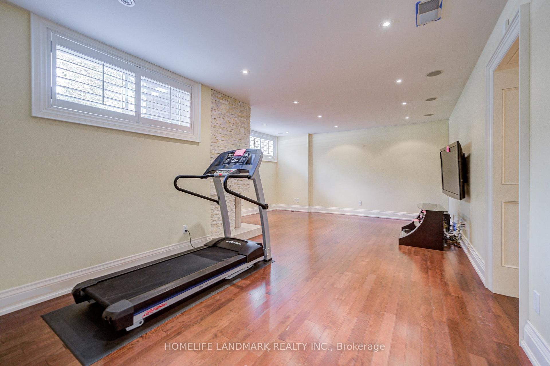 Property photo 28