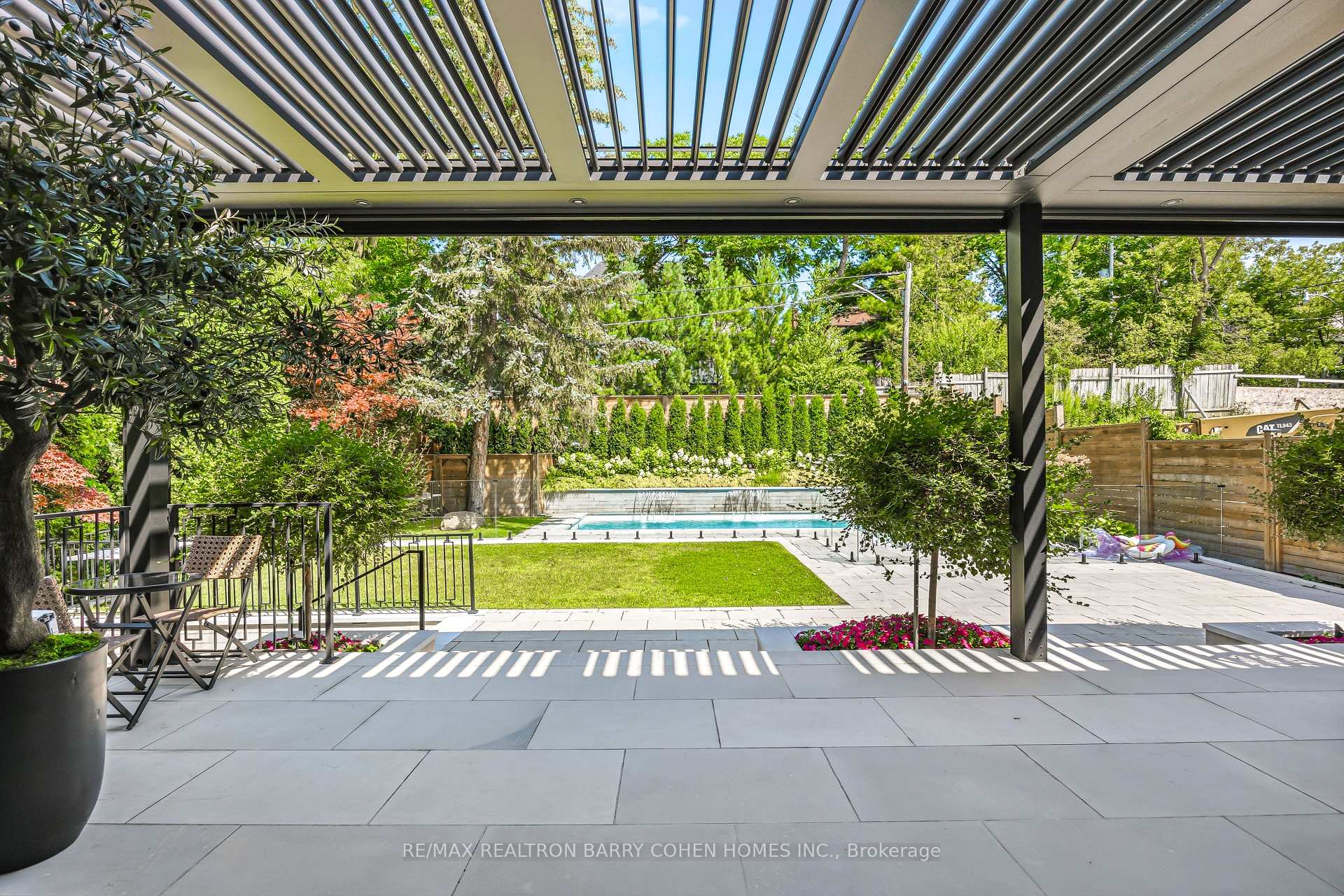 Property photo 32