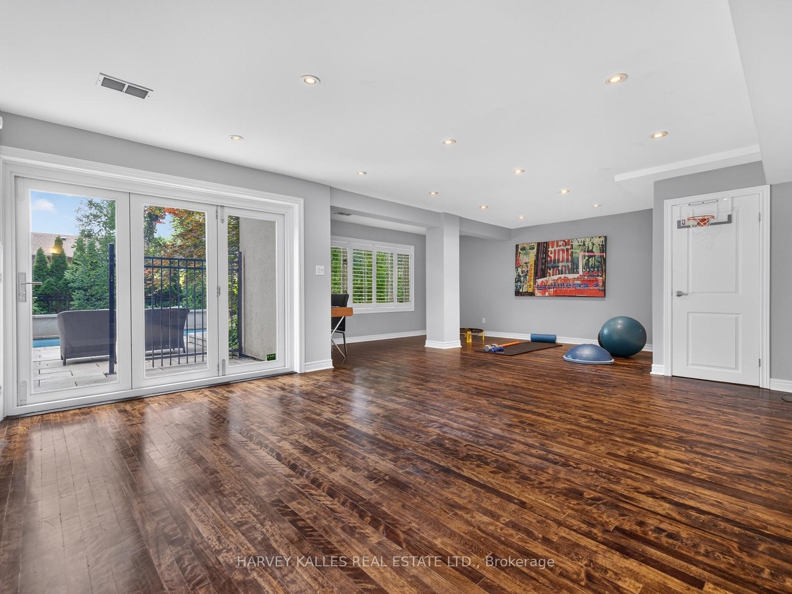 Property photo 35