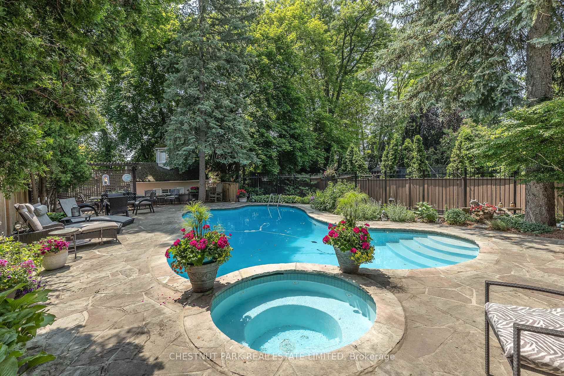 Property photo 30