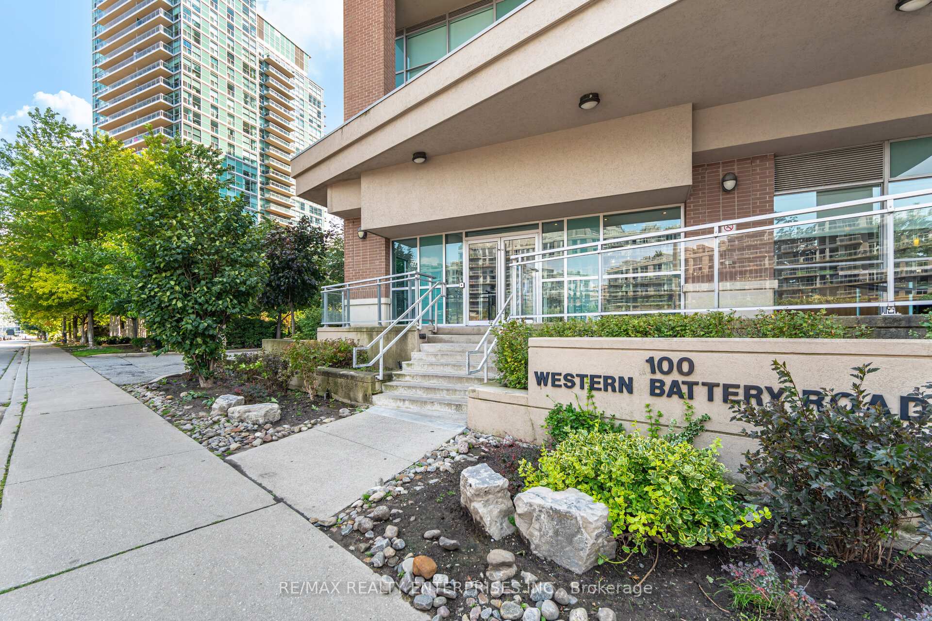 Property photo 24