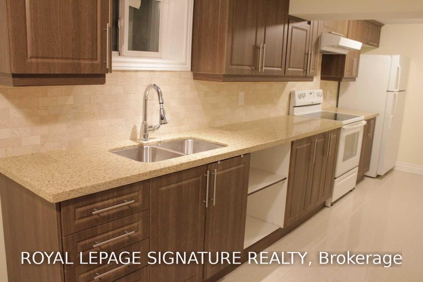 Bsmt – 27 Deerpath Road