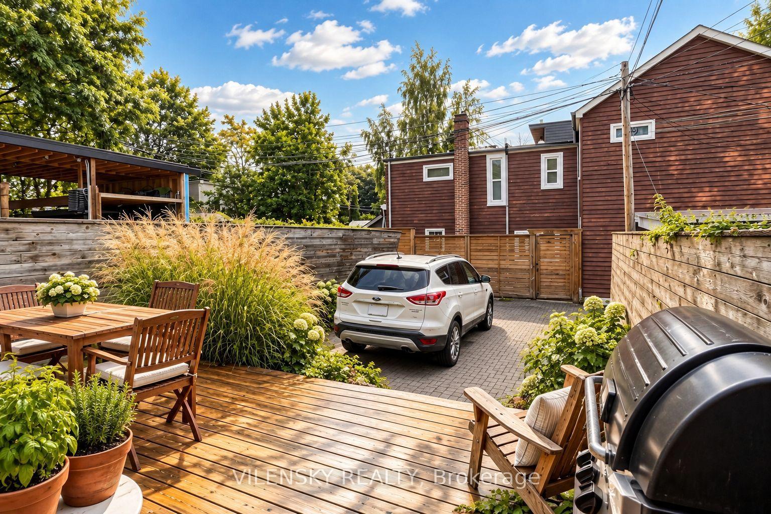 Property photo 33