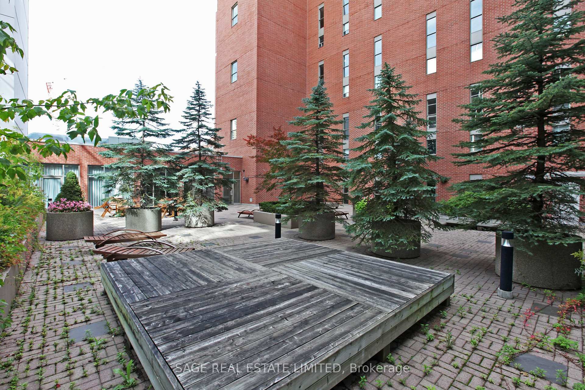 Property photo 44