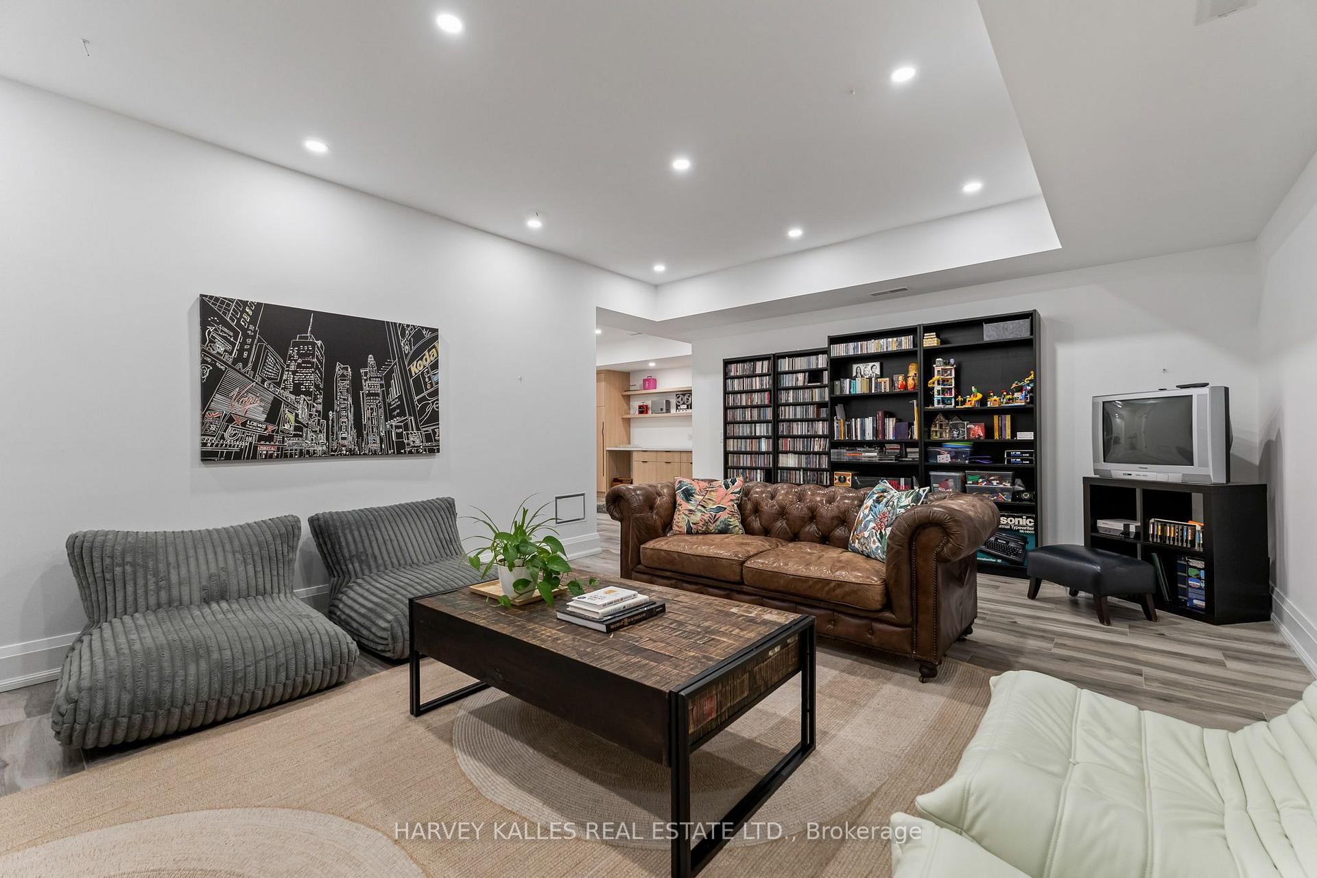 Property photo 46