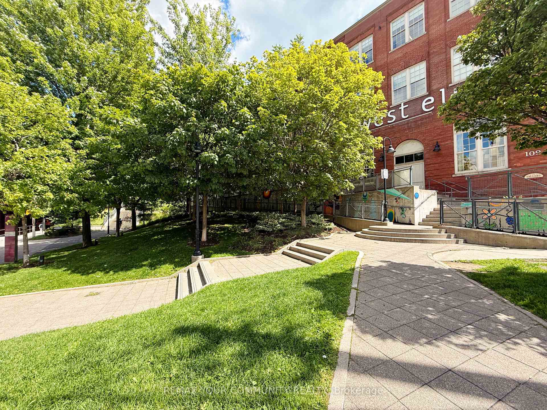 Property photo 40