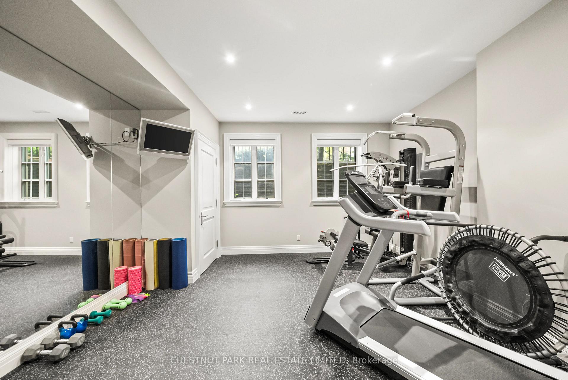 Property photo 44
