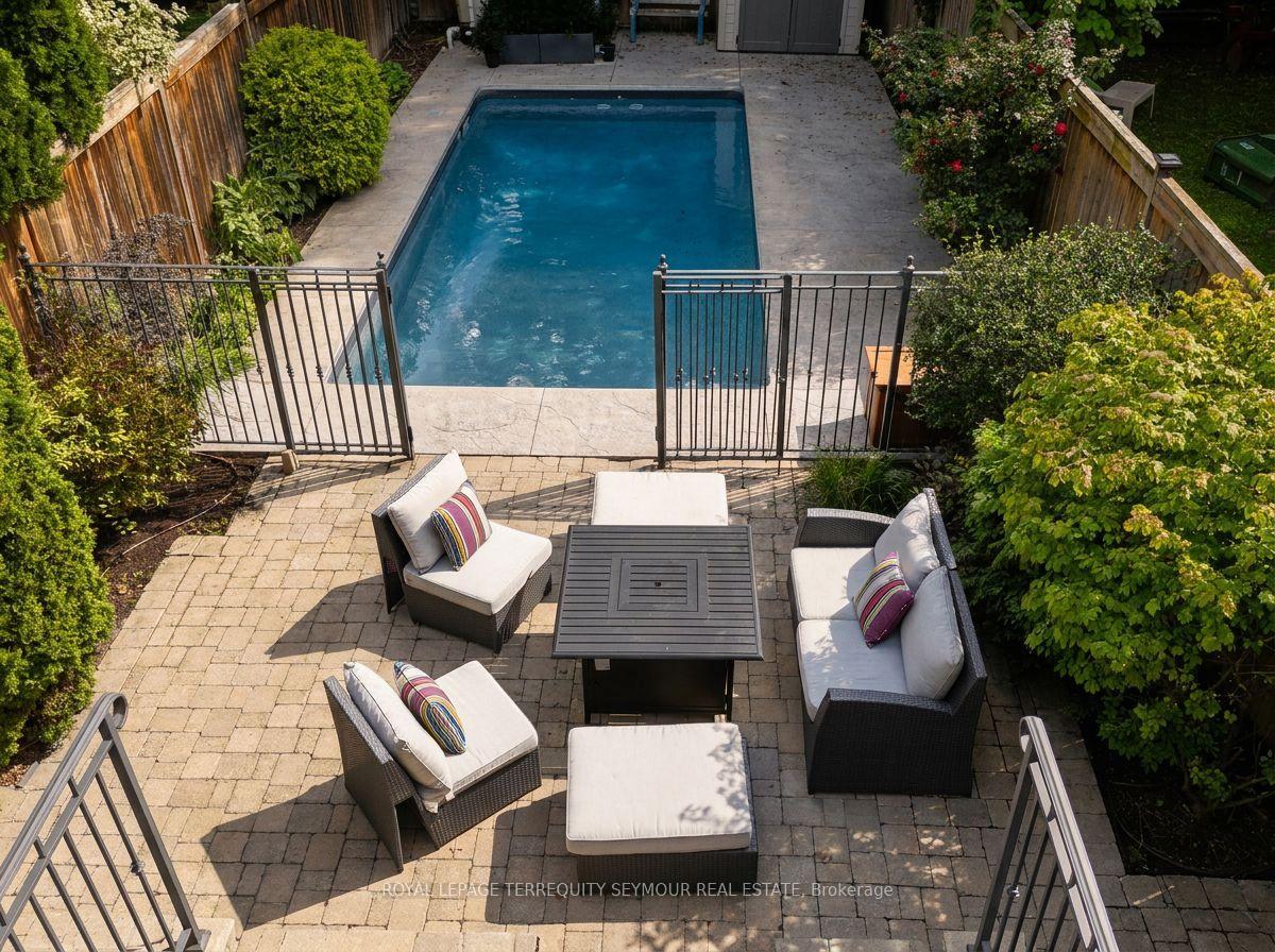 Property photo 38