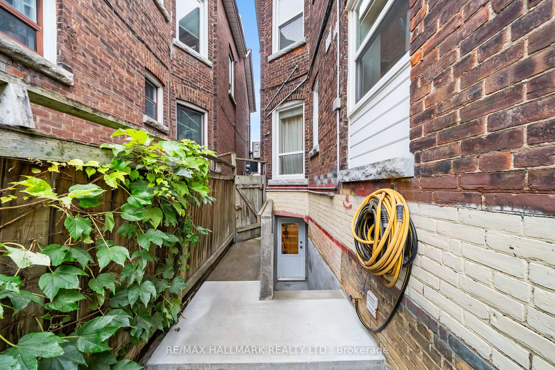 Property photo 42