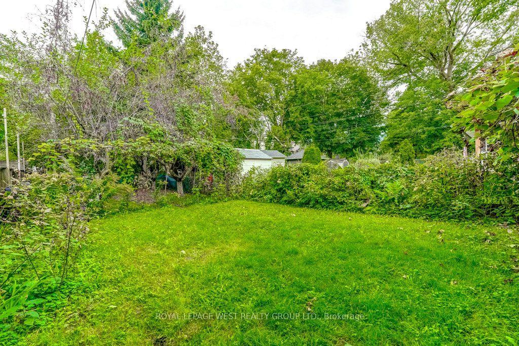 Property photo 40