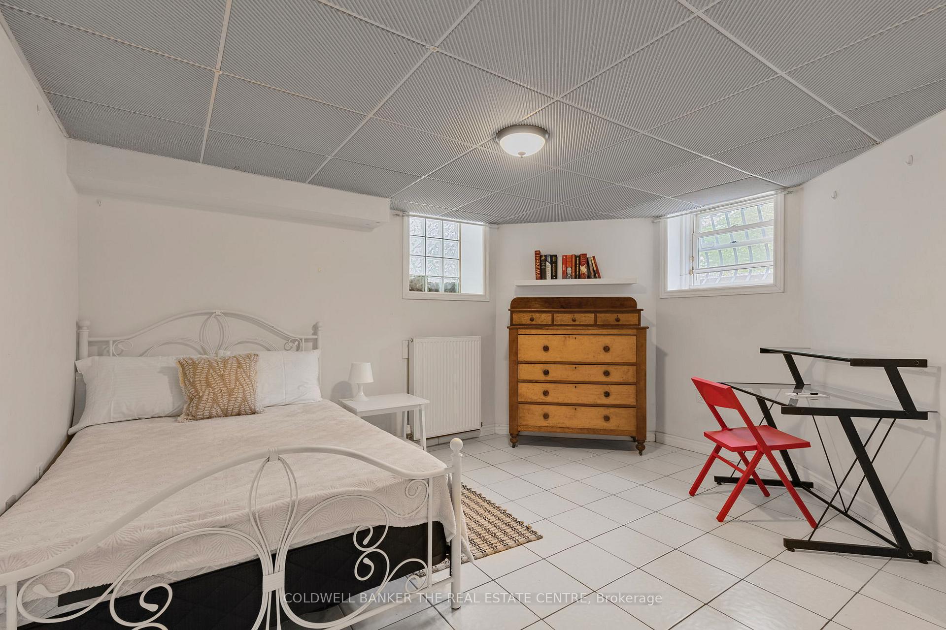 Property photo 32