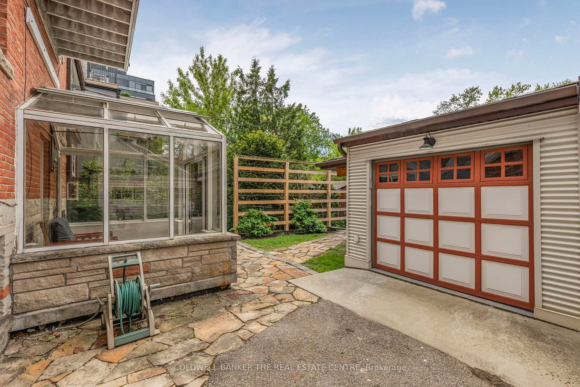 Property photo 38