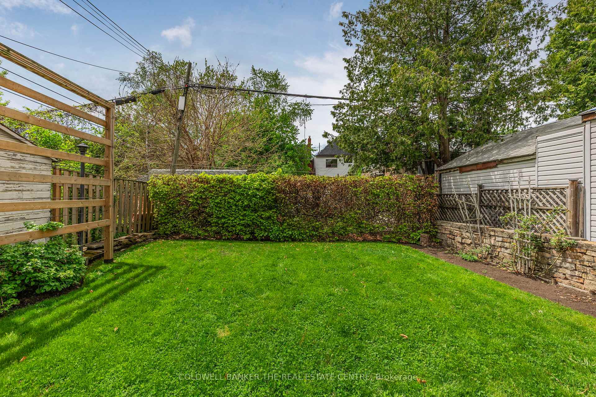 Property photo 43
