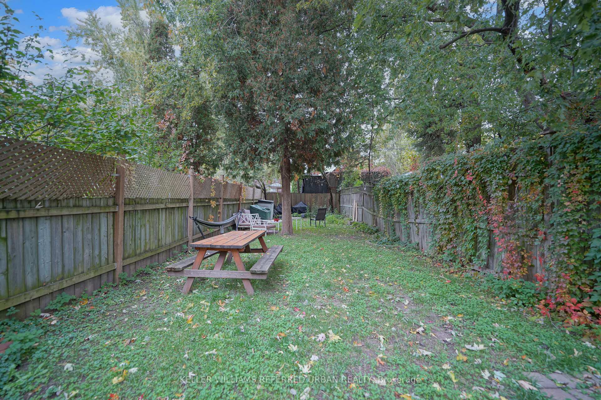 Property photo 46