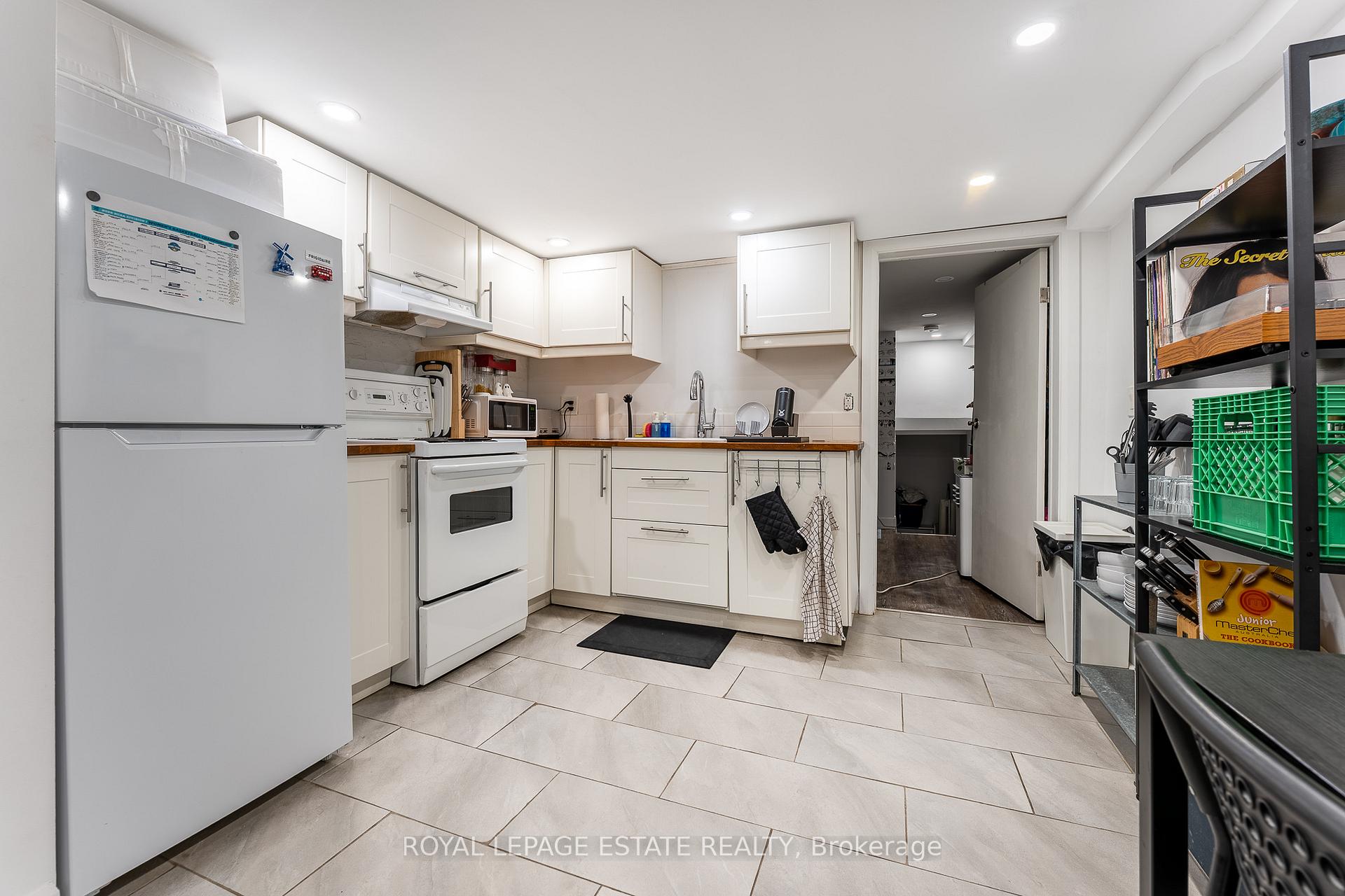 Property photo 32