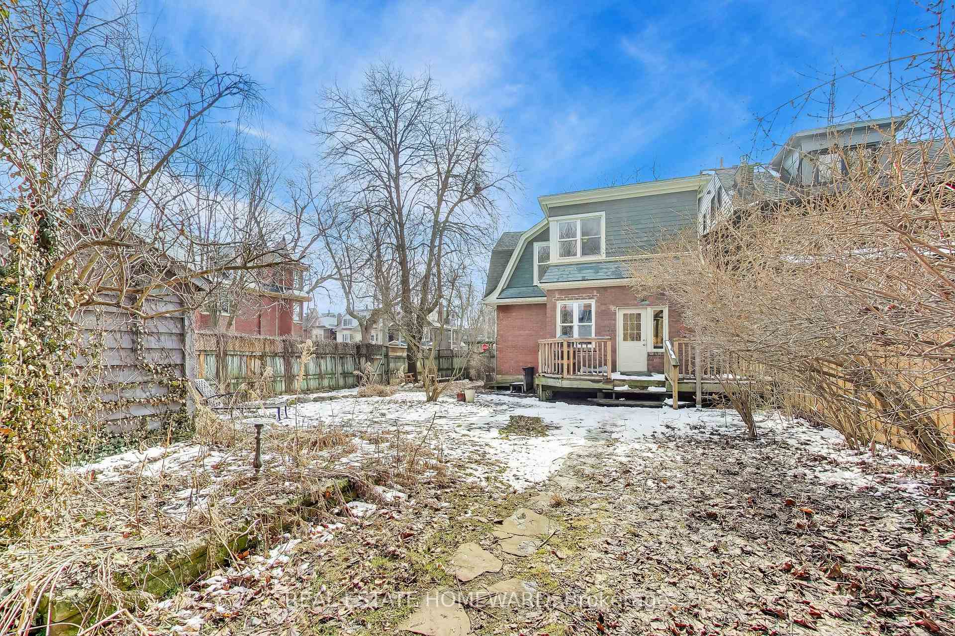Property photo 35