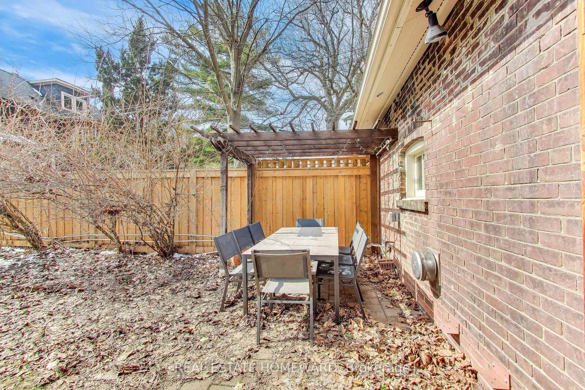 Property photo 38