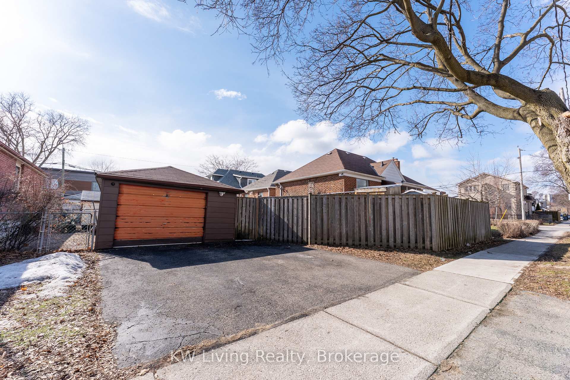 Property photo 23