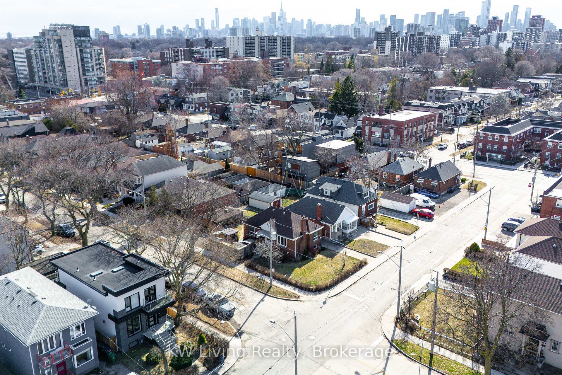 Property photo 38