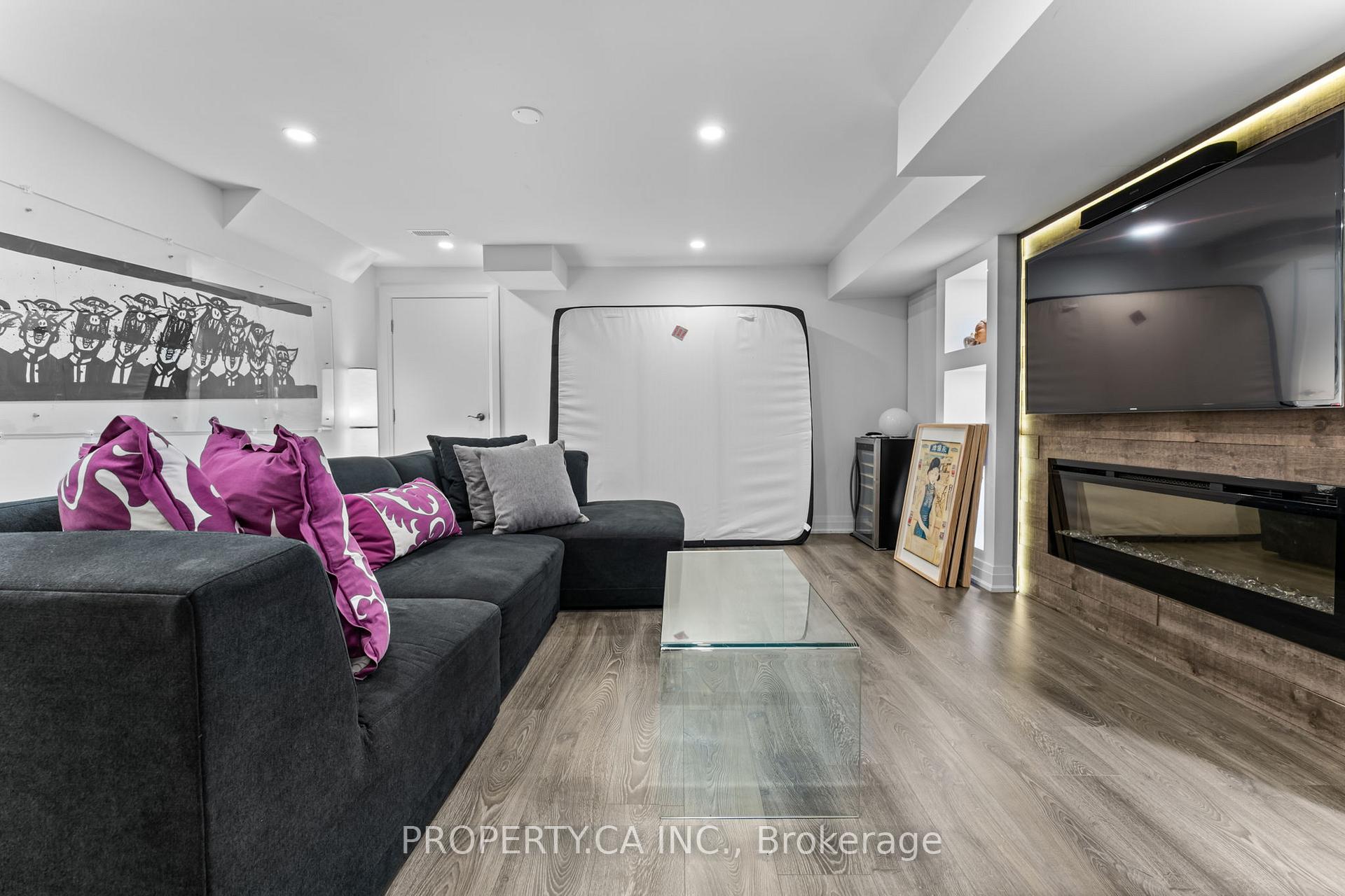 Property photo 28