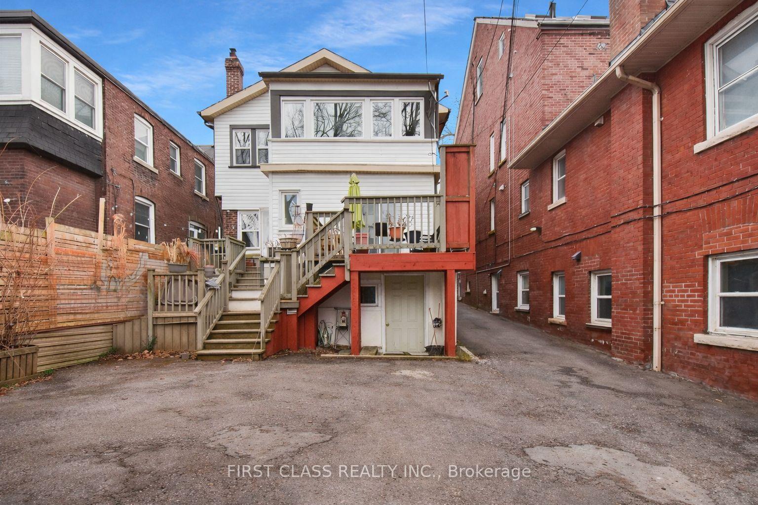 Property photo 30