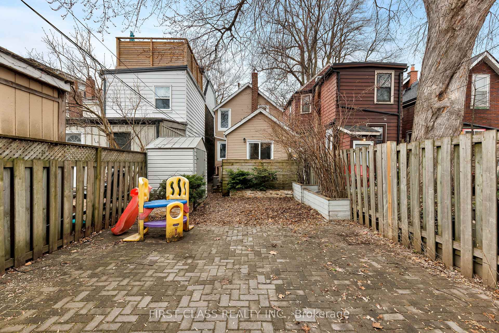 Property photo 30